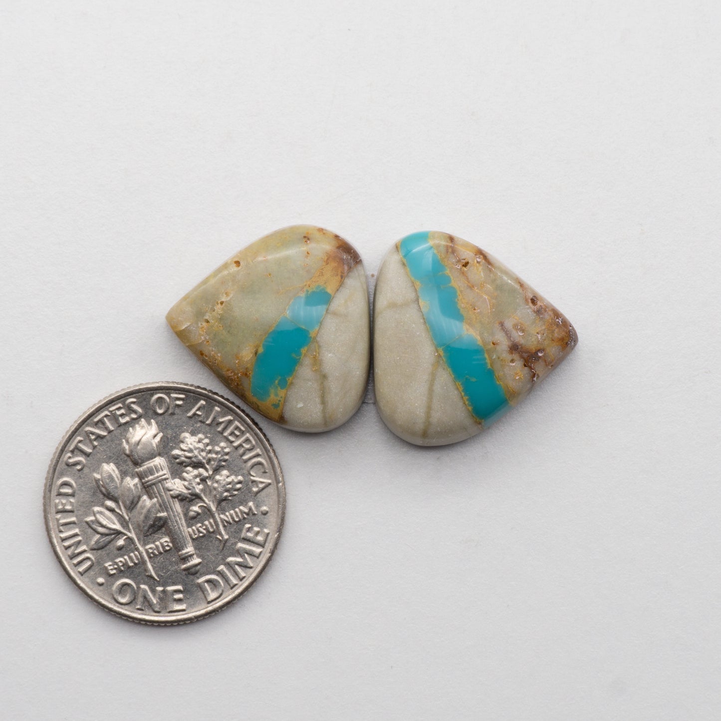 Royston Turquoise cabochon