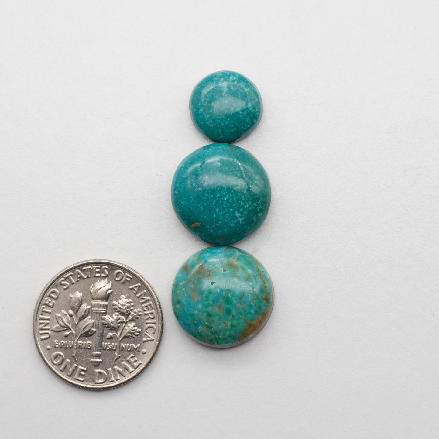 The Cumpas Turquoise is a captivating gemstone with a unique, blue-green color. Derived from a mixture of quartz and algae, this stone is perfect for use in jewelry or other decorative pieces. The natural beauty of the Cumpas Turquoise makes it a stunning addition to any collection.