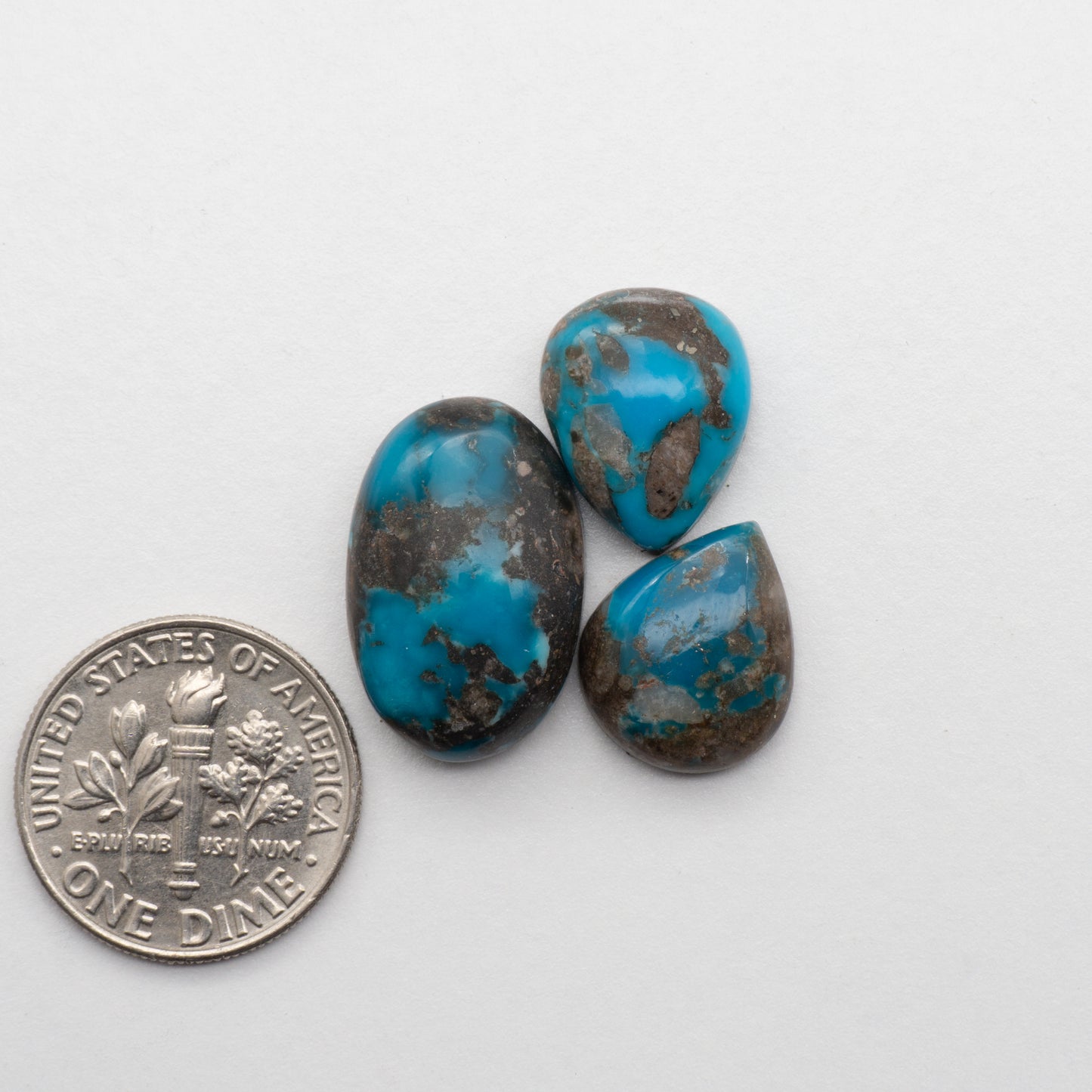 Add unique splashes of color to your jewelry with our Kingman Turquoise Cabochons. Featuring natural blue hues, these cabochons offer a beautiful contrast to any design. Perfect for necklaces, earrings, and more!