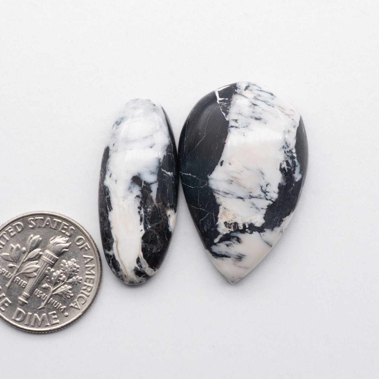White Buffalo Cabochons have a glossy finish and are backed for added strength. White Buffaloe is mined in Nevada, USA White Buffalo is similar to turquoise and is used for jewelry making.