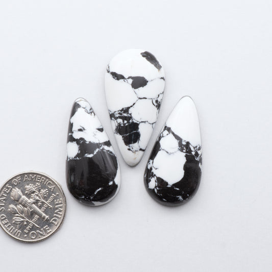 These&nbsp;White Buffalo Cabochons are expertly cut and polished from composite material to create a stunning and durable gemstone.