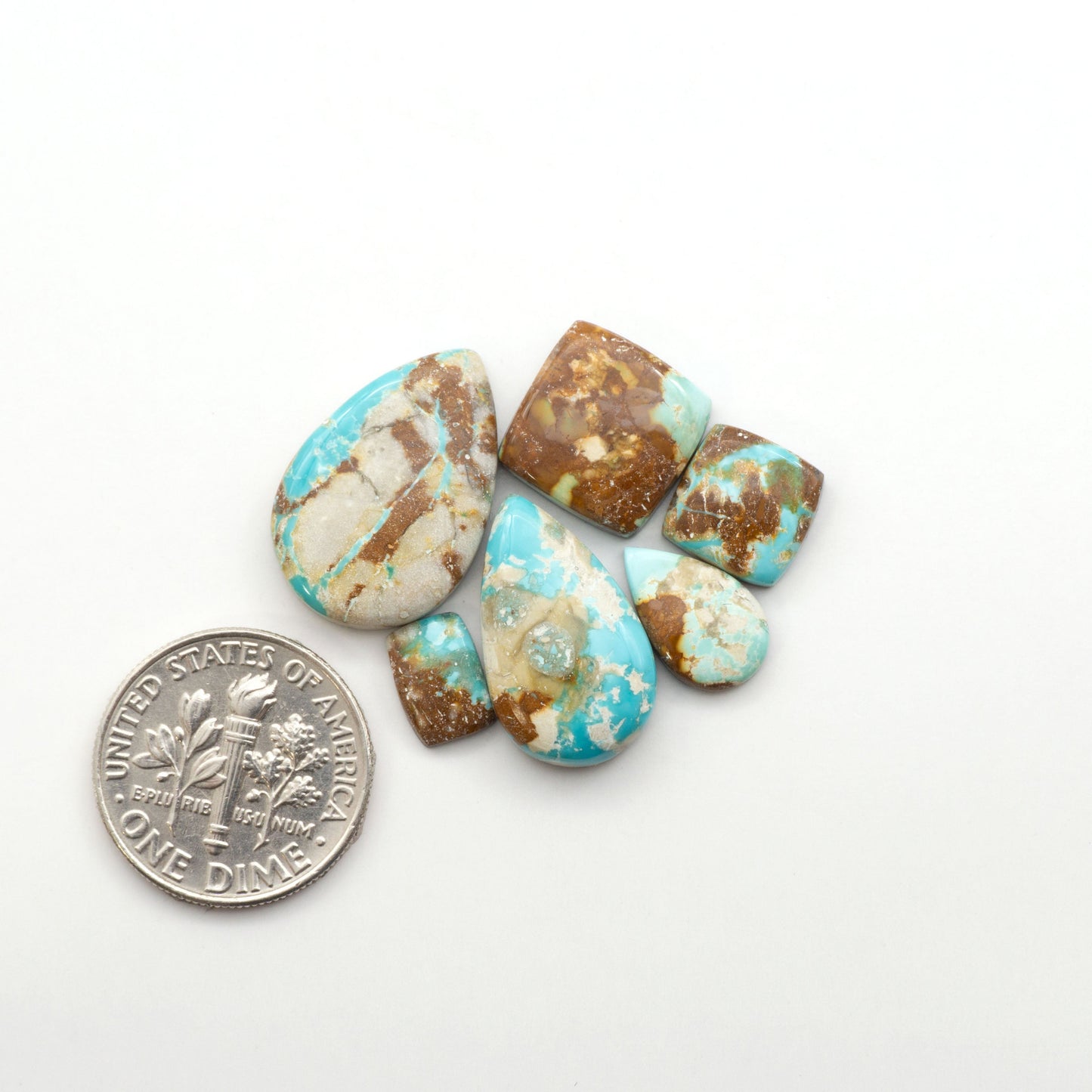 Experience the beauty of Fox Turquoise, mined in Nevada, USA. Elevate your jewelry designs with the stunning colors and patterns of these unique gemstones.