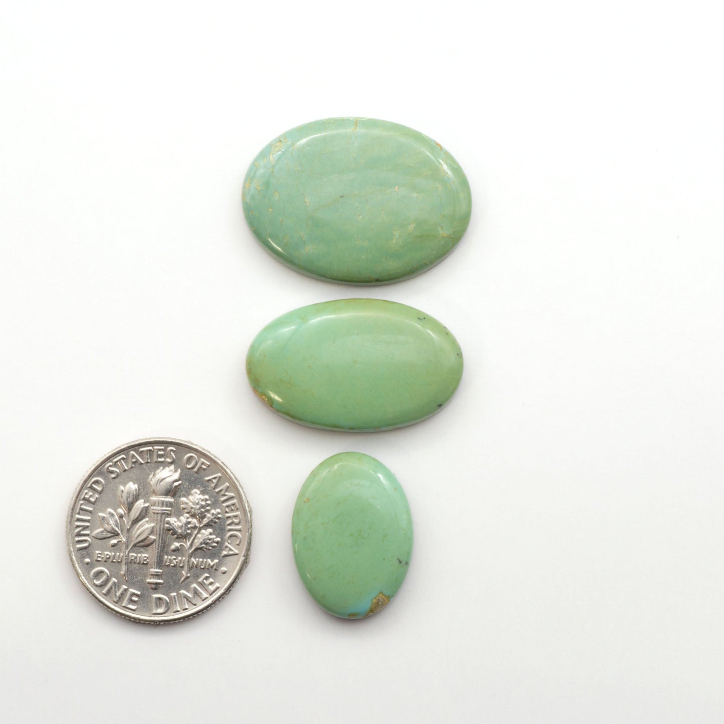 Experience the beauty of Turquoise Mountain Cabochons. With their distinctive blue and green color, these gemstones are perfect for any jewelry piece.