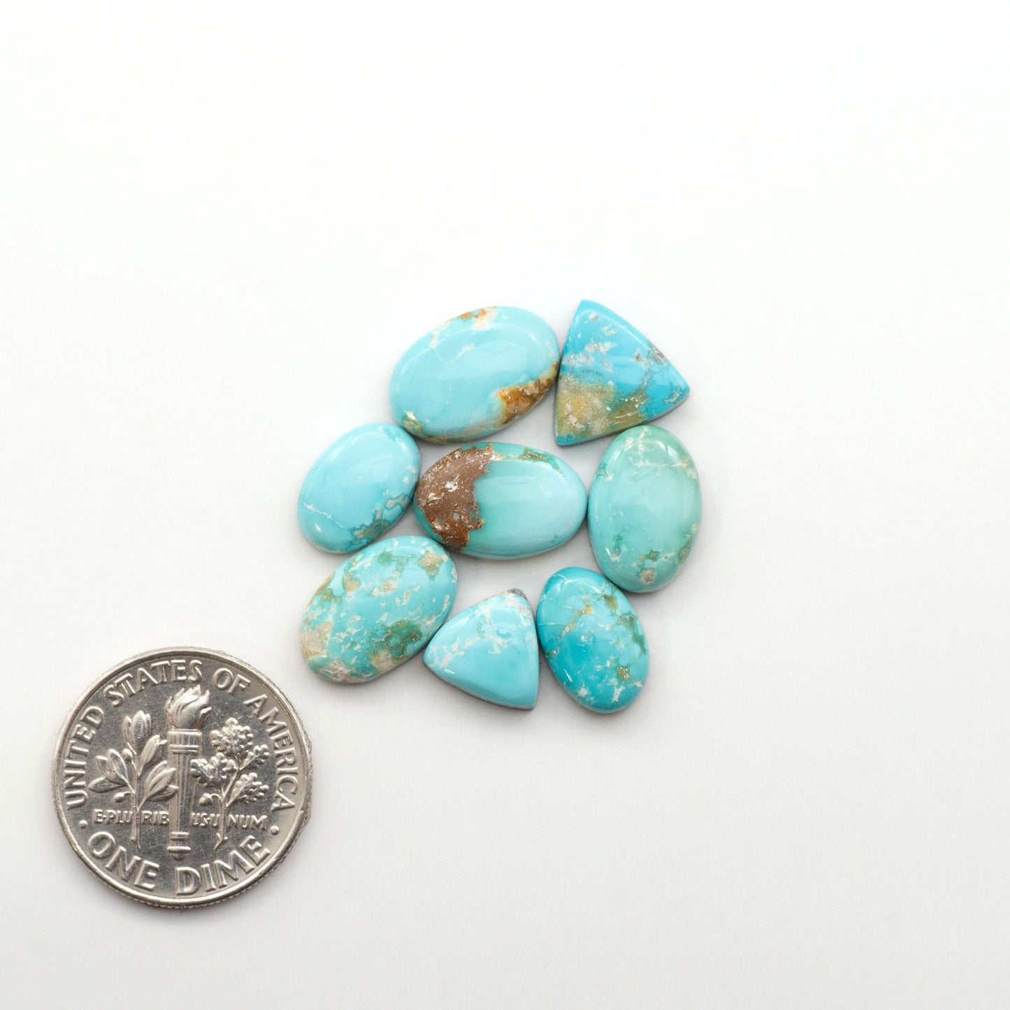 Experience the beauty of Fox Turquoise, mined in Nevada, USA. Elevate your jewelry designs with the stunning colors and patterns of these unique gemstones.
