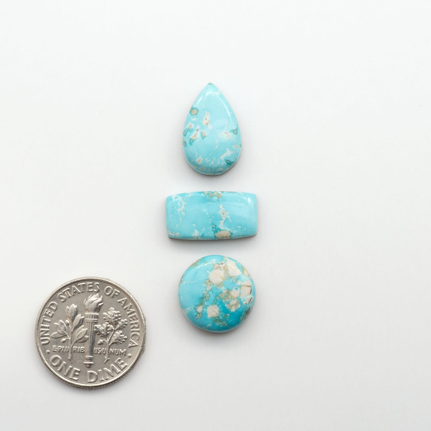 Experience the beauty of Fox Turquoise, mined in Nevada, USA. Elevate your jewelry designs with the stunning colors and patterns of these unique gemstones.