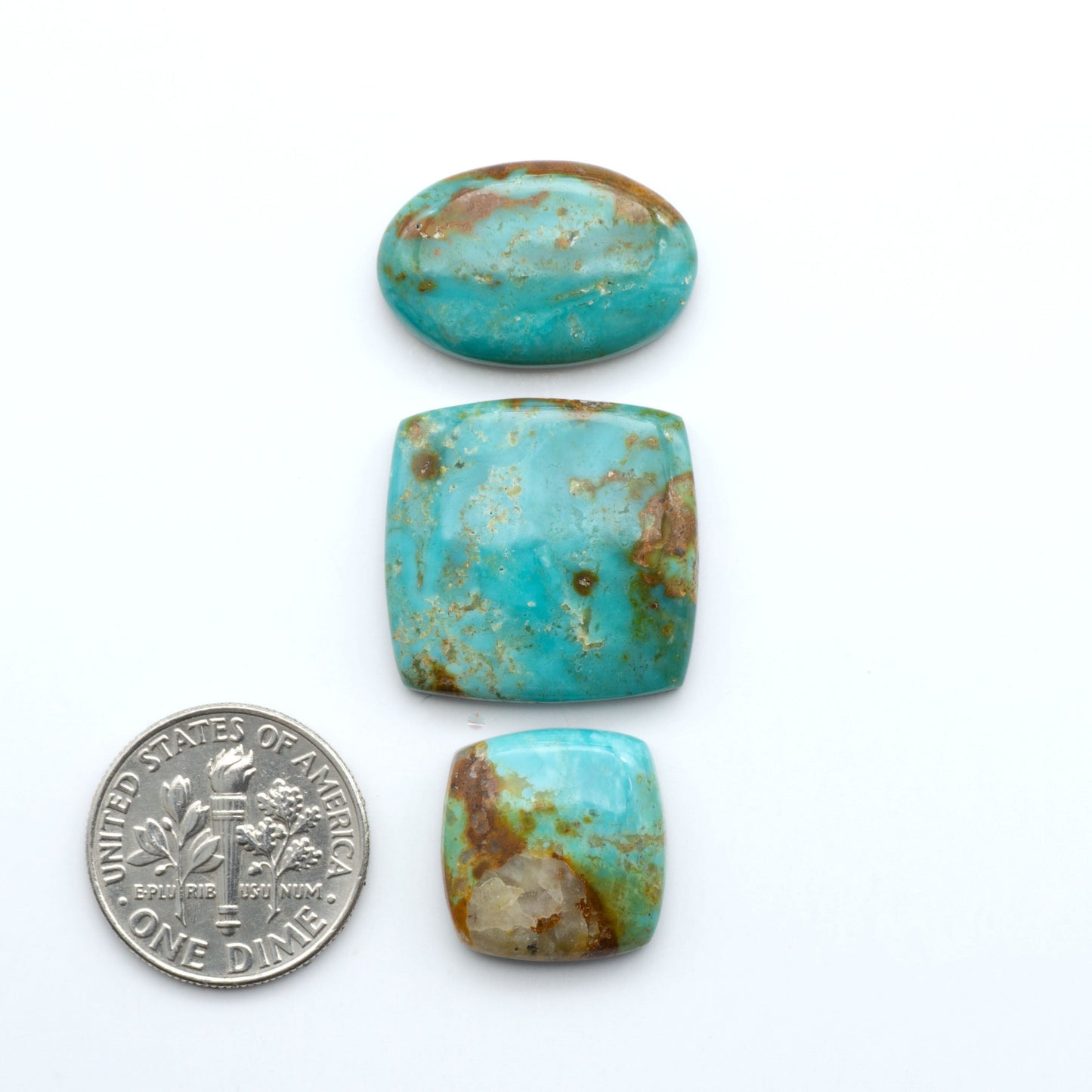 Experience the beauty of Turquoise Mountain Cabochons. With their distinctive blue and green color, these gemstones are perfect for any jewelry piece.