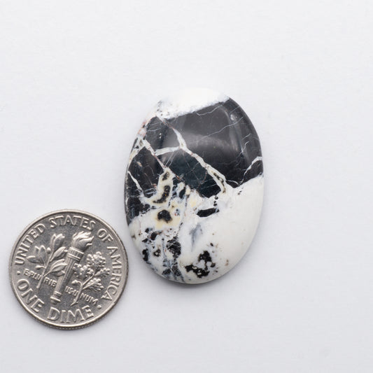 White Buffalo Cabochons have a glossy finish and are backed for added strength. White Buffaloe is mined in Nevada, USA White Buffalo is similar to turquoise and is used for jewelry making.