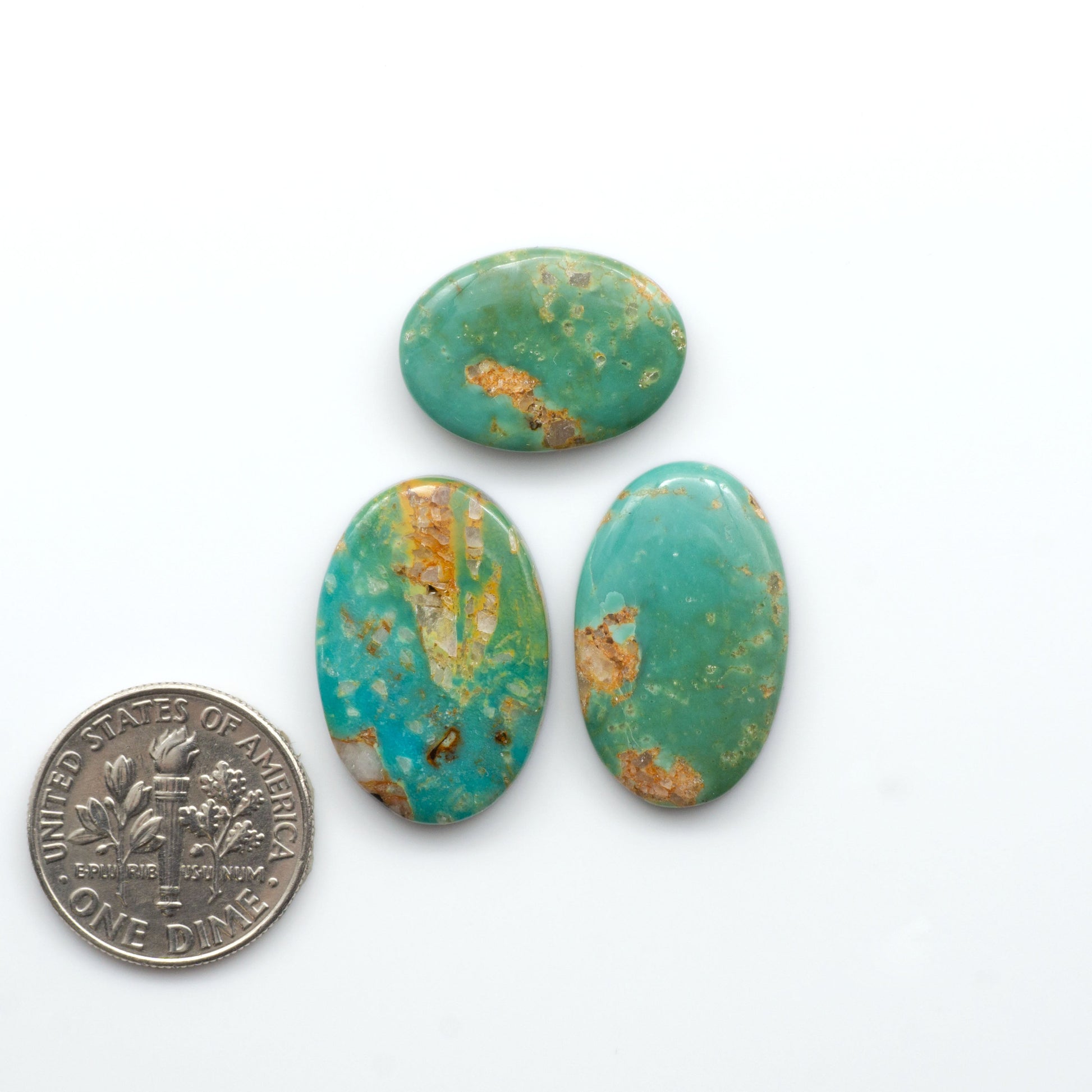 Experience the beauty of Turquoise Mountain Cabochons. With their distinctive blue and green color, these gemstones are perfect for any jewelry piece.
