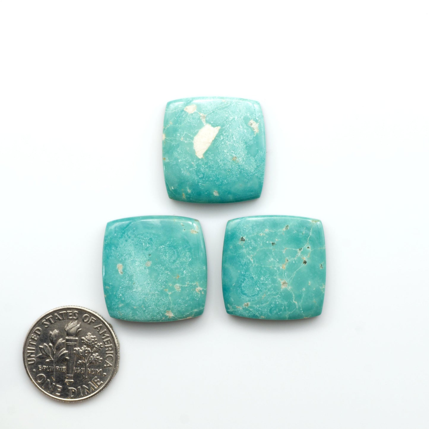 Experience the beauty of Turquoise Mountain Cabochons. With their distinctive blue and green color, these gemstones are perfect for any jewelry piece.
