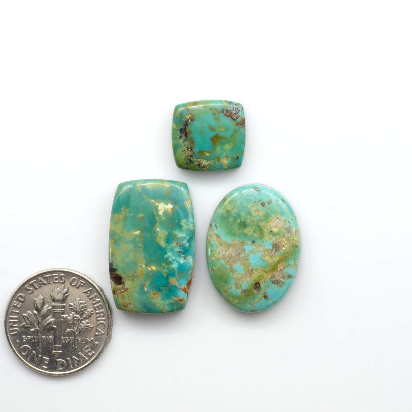 Experience the beauty of Turquoise Mountain Cabochons. With their distinctive blue and green color, these gemstones are perfect for any jewelry piece.