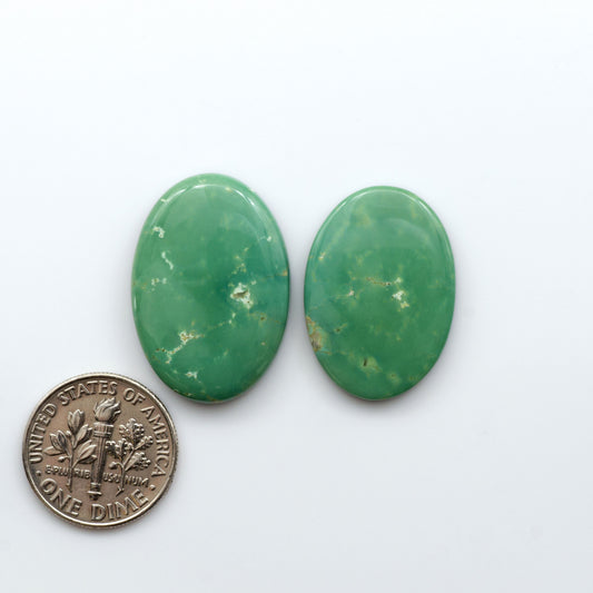 Experience the beauty of Turquoise Mountain Cabochons. With their distinctive blue and green color, these gemstones are perfect for any jewelry piece.


