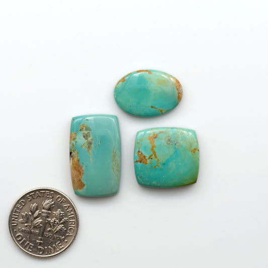 Experience the beauty of Turquoise Mountain Cabochons. With their distinctive blue and green color, these gemstones are perfect for any jewelry piece.

