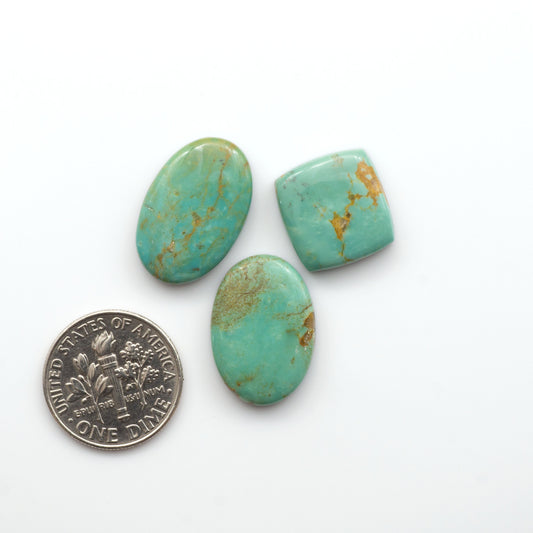 Experience the beauty of Turquoise Mountain Cabochons. With their distinctive blue and green color, these gemstones are perfect for any jewelry piece.