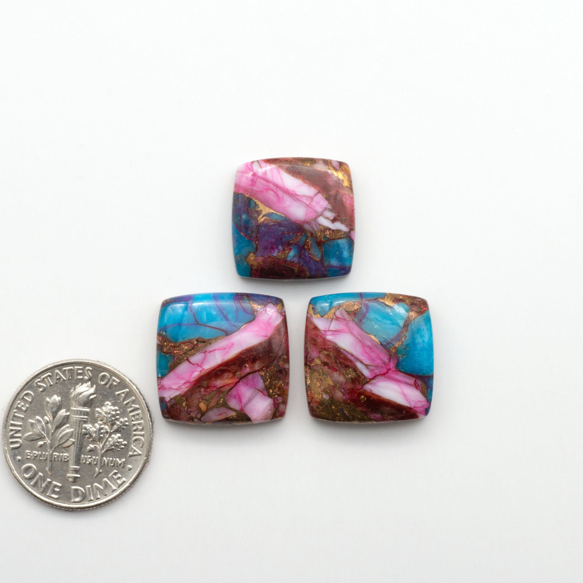 These Spiny Kingman Cabochons are perfect for any jewelry making project. With their unique and intricate patterns, they add a touch of elegance to your designs…