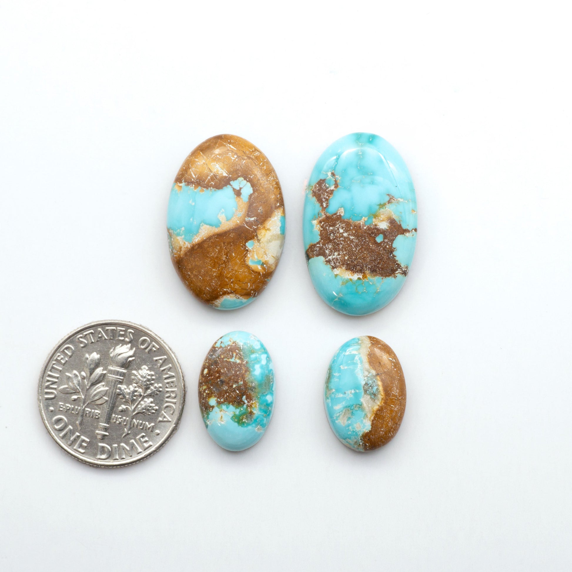 Experience the beauty of Fox Turquoise, mined in Nevada, USA. Elevate your jewelry designs with the stunning colors and patterns of these unique gemstones. 
