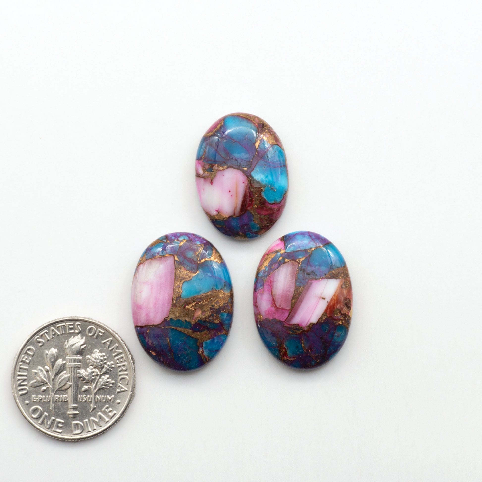 These Spiny Kingman Cabochons are perfect for any jewelry making project. With their unique and intricate patterns, they add a touch of elegance to your designs…