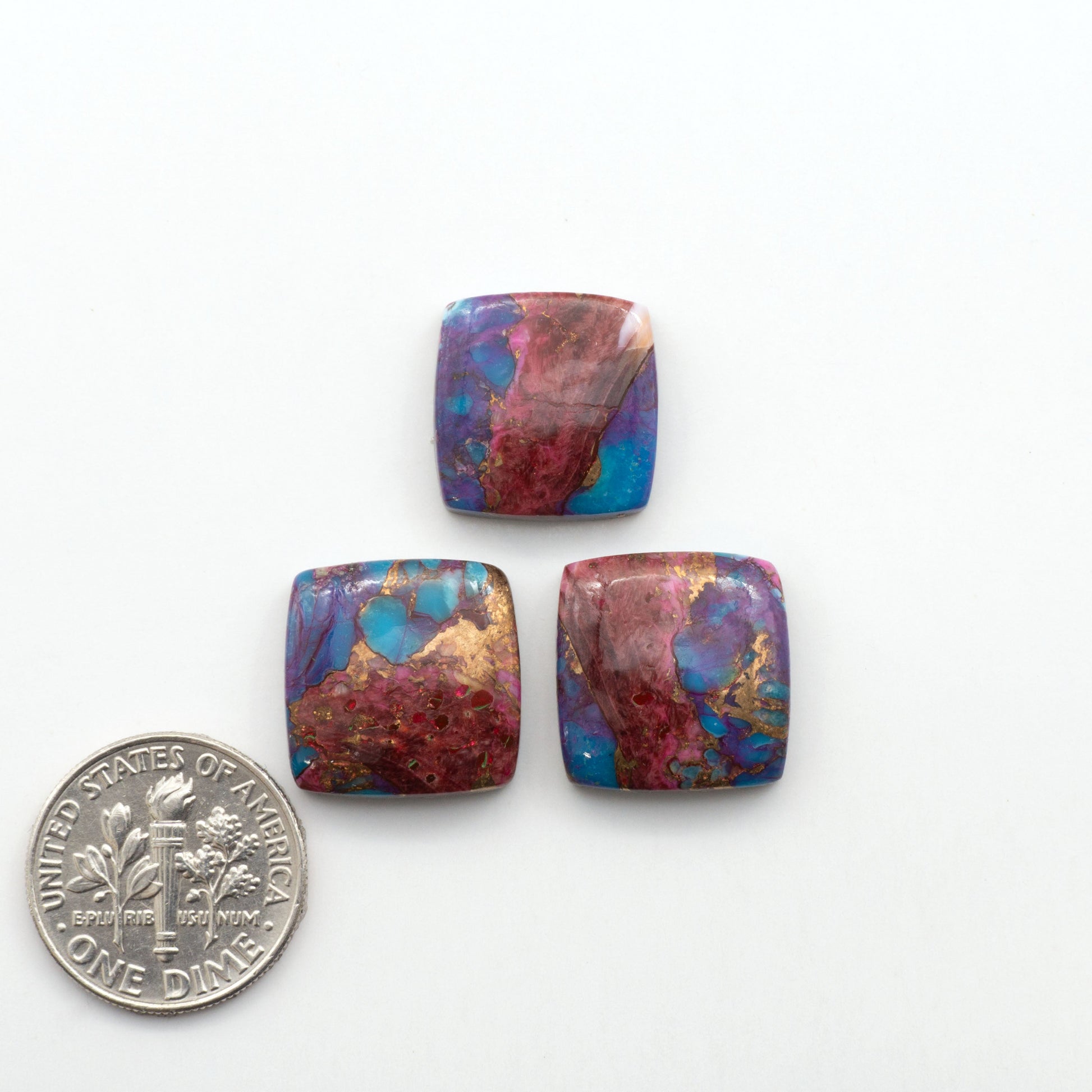 These Spiny Kingman Cabochons are perfect for any jewelry making project. With their unique and intricate patterns, they add a touch of elegance to your designs…