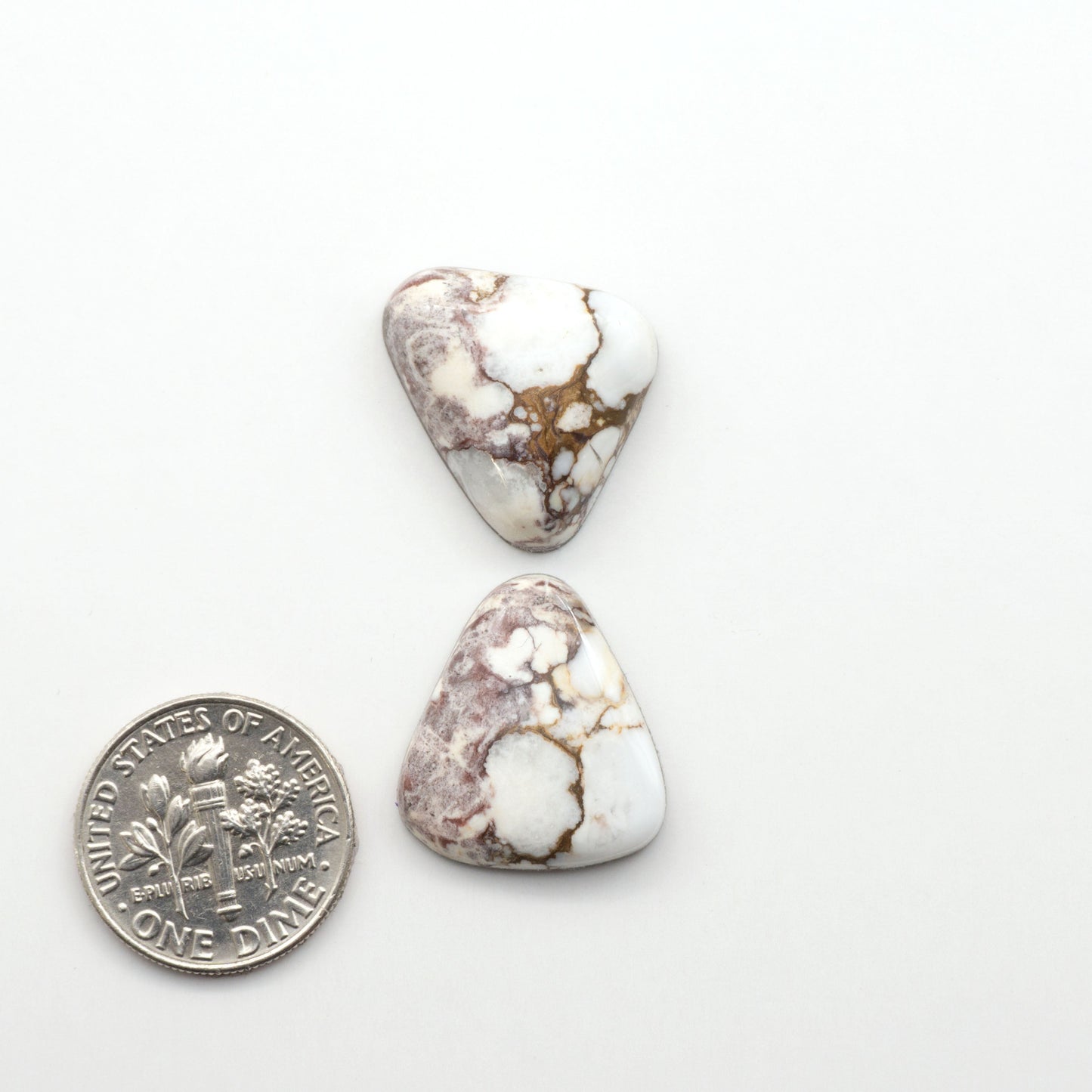 Wild Horse Cabochon are a magnificent addition to any collection. Natural magnesite stones feature a design that will add beauty to any jewelry design.