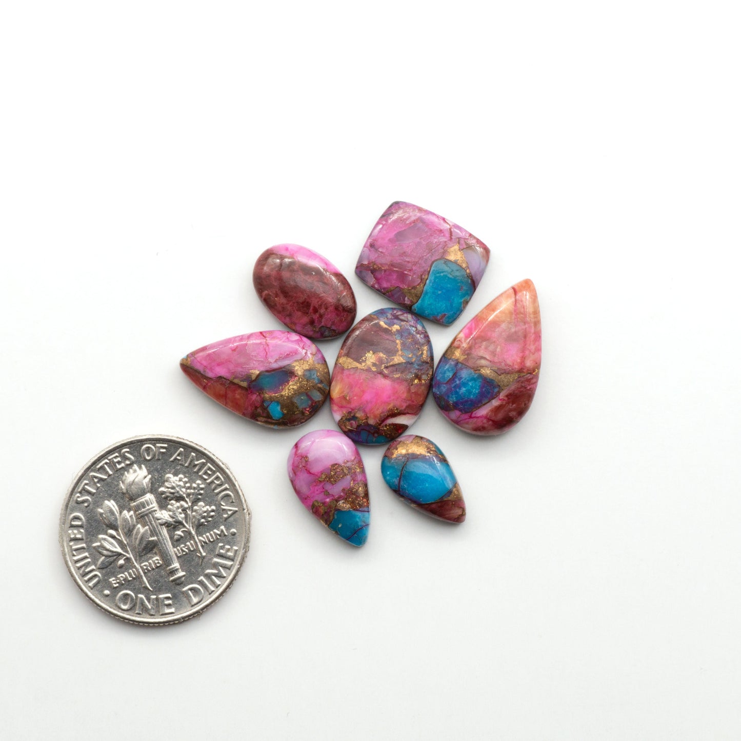 These Spiny Kingman Cabochons are perfect for any jewelry making project. With their unique and intricate patterns, they add a touch of elegance to your designs…