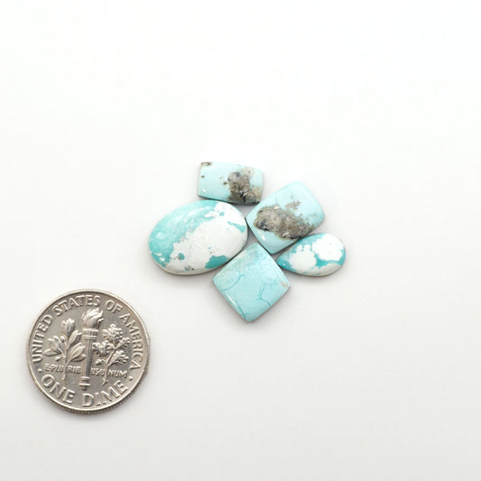 Experience the beauty of Fox Turquoise, mined in Nevada, USA. Elevate your jewelry designs with the stunning colors and patterns of these unique gemstones.

