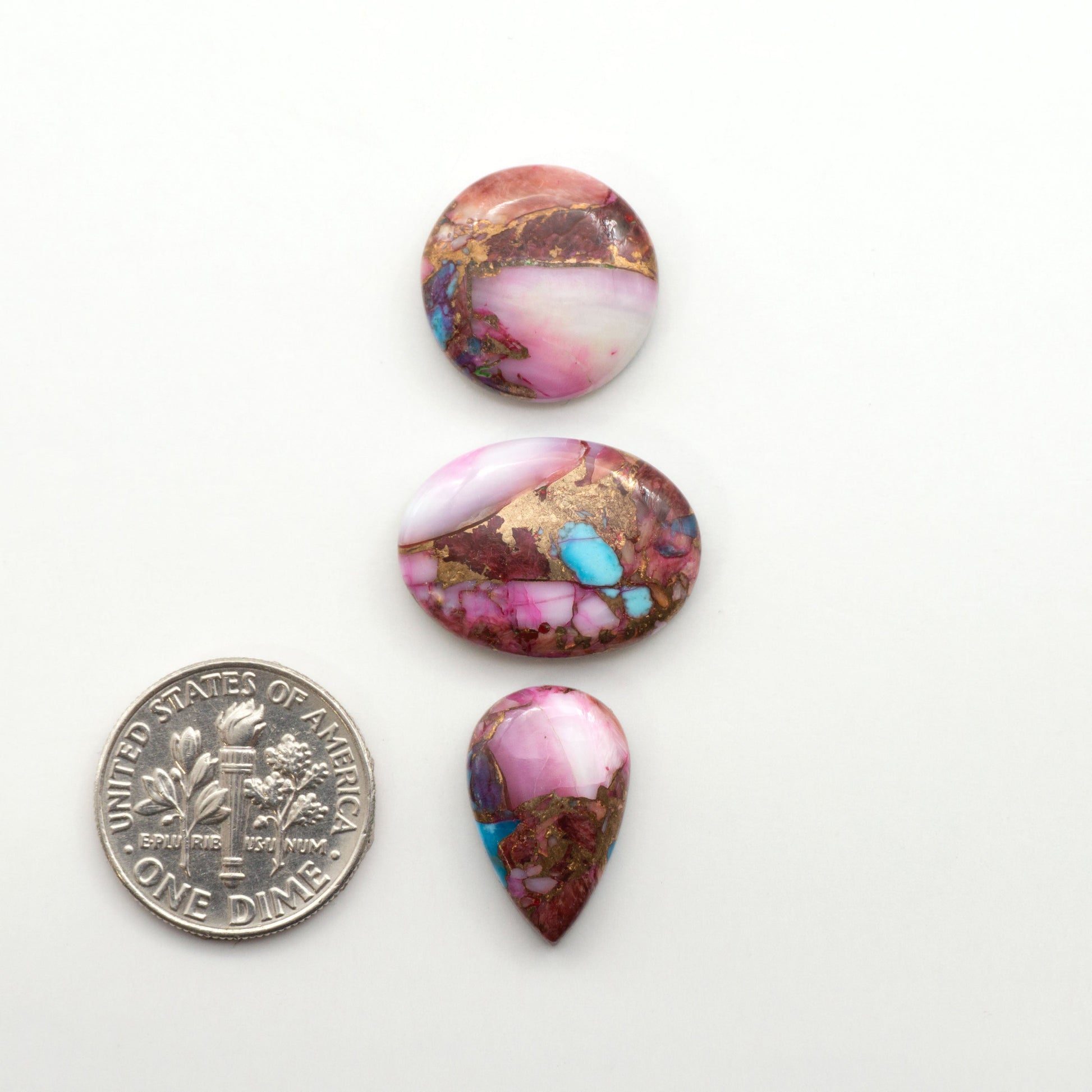 These Spiny Kingman Cabochons are perfect for any jewelry making project. With their unique and intricate patterns, they add a touch of elegance to your designs…