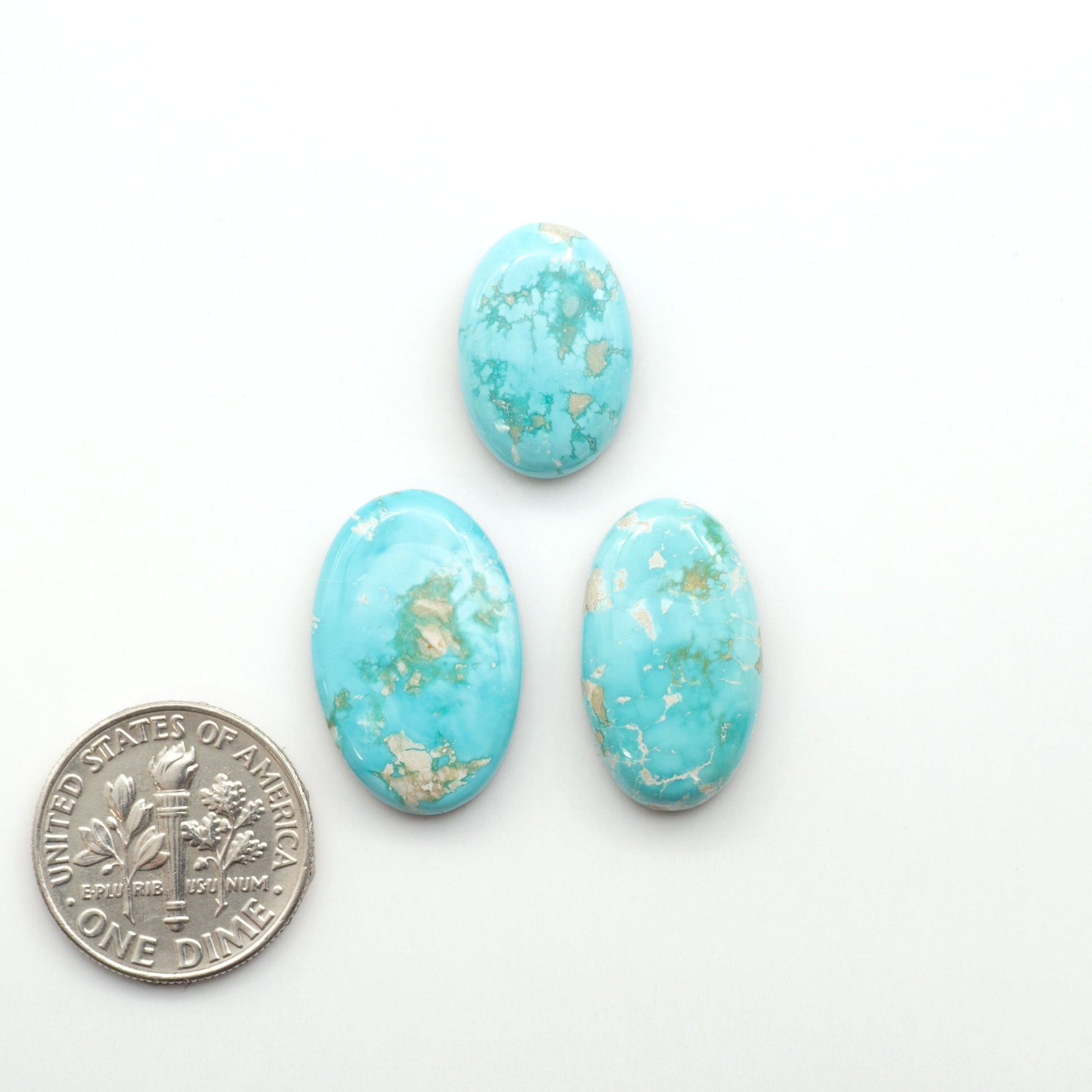Experience the beauty of Fox Turquoise, mined in Nevada, USA. Elevate your jewelry designs with the stunning colors and patterns of these unique gemstones.

