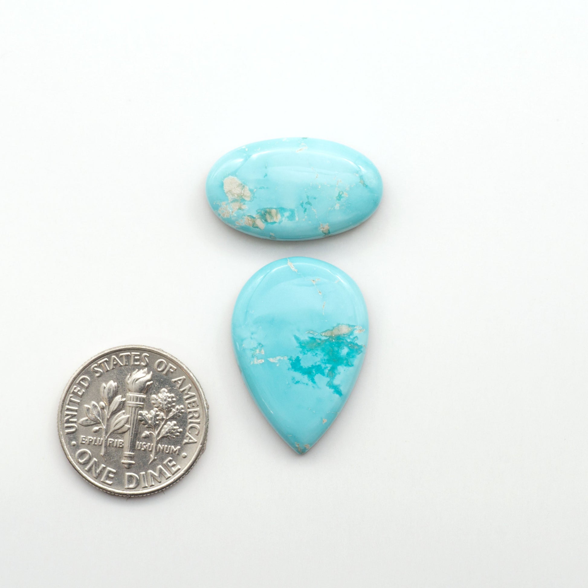 Experience the beauty of Fox Turquoise, mined in Nevada, USA. Elevate your jewelry designs with the stunning colors and patterns of these unique gemstones.


