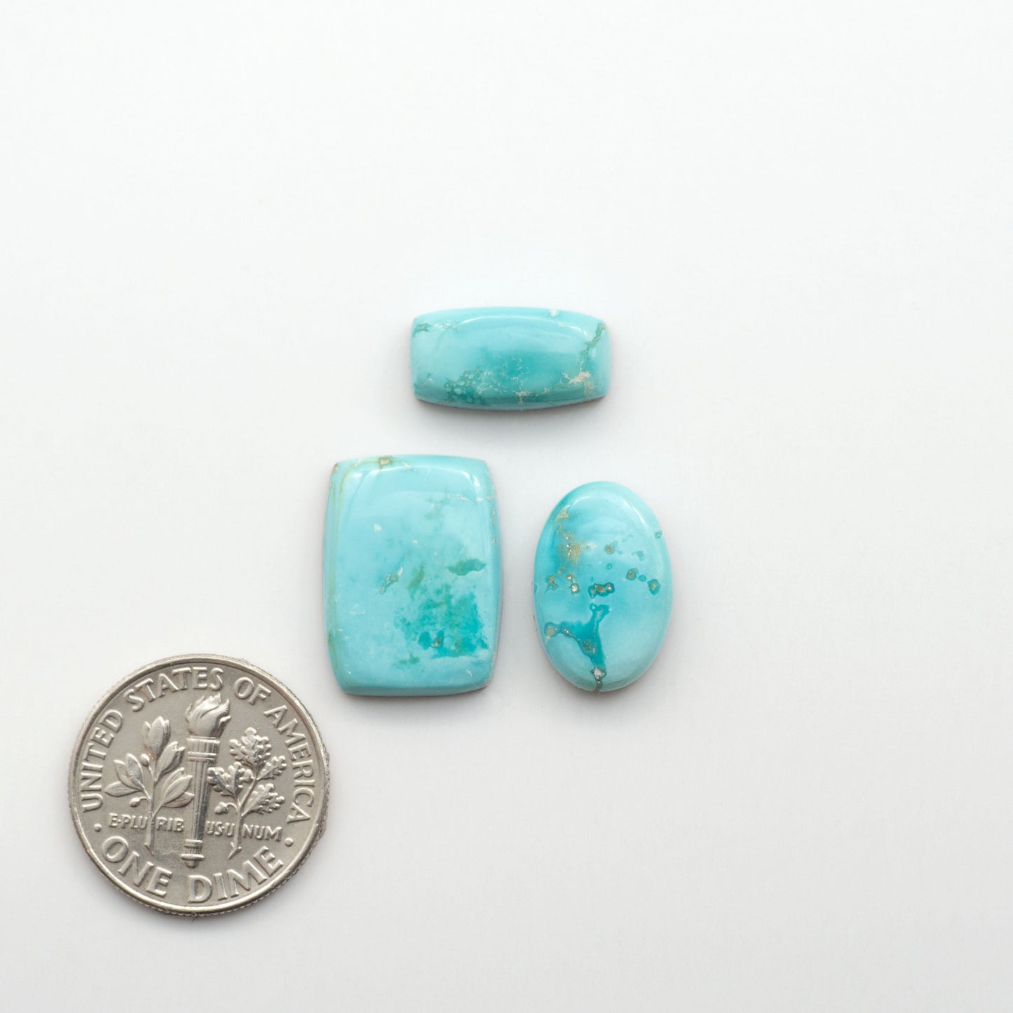 Experience the beauty of Fox Turquoise, mined in Nevada, USA. Elevate your jewelry designs with the stunning colors and patterns of these unique gemstones.

