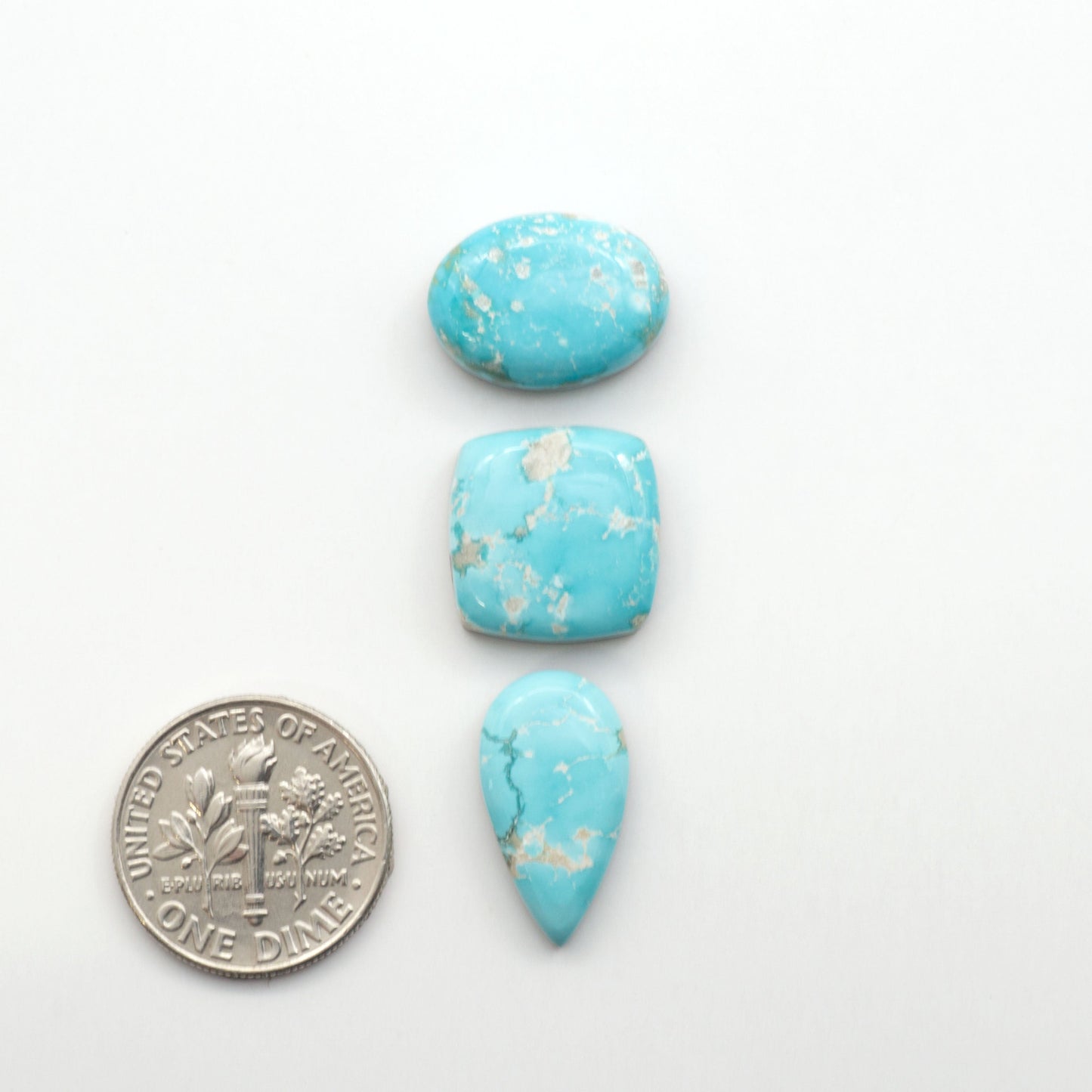 Experience the beauty of Fox Turquoise, mined in Nevada, USA. Elevate your jewelry designs with the stunning colors and patterns of these unique gemstones.