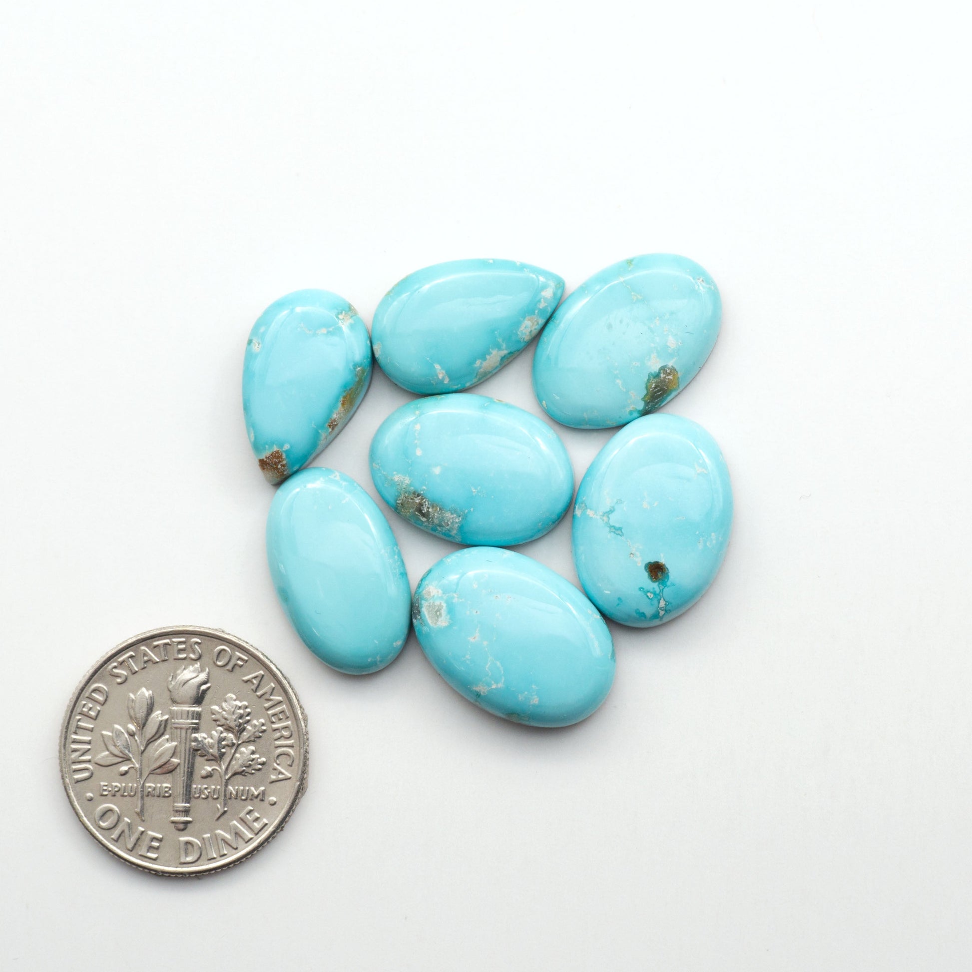 Experience the beauty of Fox Turquoise, mined in Nevada, USA. Elevate your jewelry designs with the stunning colors and patterns of these unique gemstones.