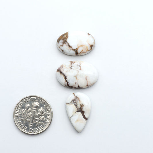 Wild Horse Cabochon are a magnificent addition to any collection. Natural magnesite stones feature a design that will add beauty to any jewelry design.