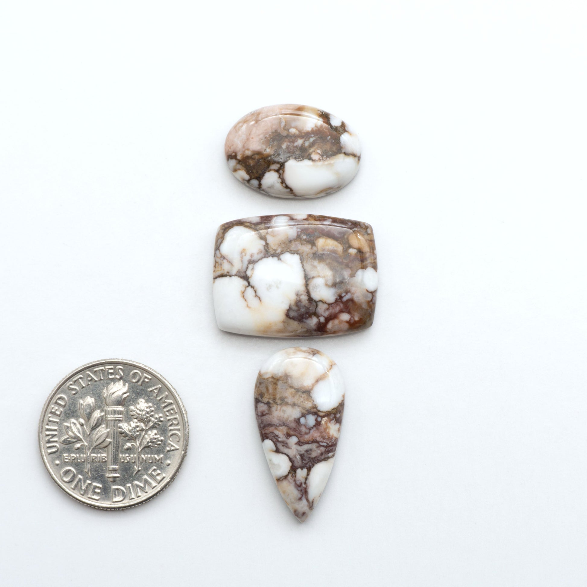 Wild Horse Cabochon are a magnificent addition to any collection. Natural magnesite stones feature a design that will add beauty to any jewelry design.