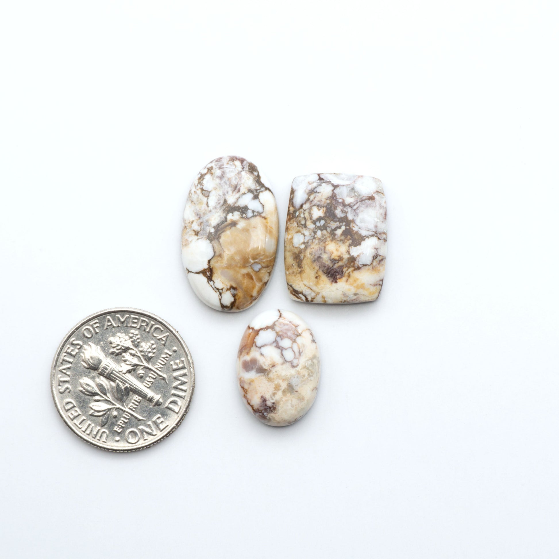 Wild Horse Cabochon are a magnificent addition to any collection. Natural magnesite stones feature a design that will add beauty to any jewelry design.