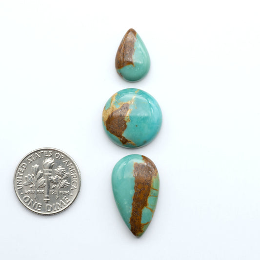 Experience the beauty of Turquoise Mountain Cabochons. With their distinctive blue and green color, these gemstones are perfect for any jewelry piece.