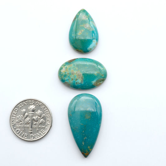 Experience the beauty of Turquoise Mountain Cabochons. With their distinctive blue and green color, these gemstones are perfect for any jewelry piece.