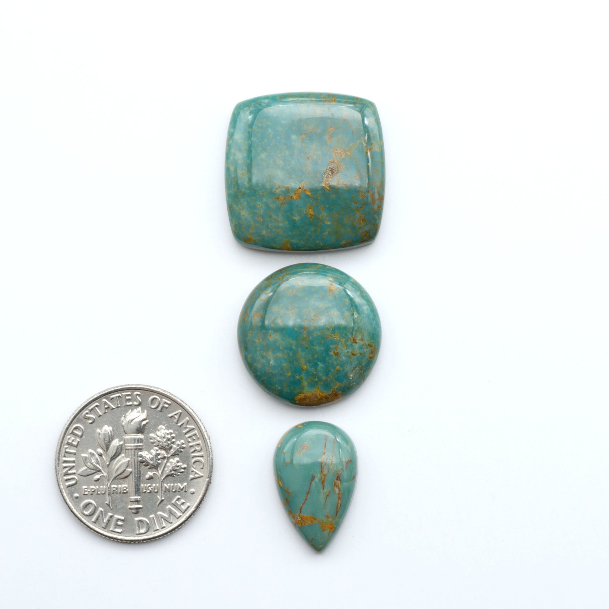 Experience the beauty of Turquoise Mountain Cabochons. With their distinctive blue and green color, these gemstones are perfect for any jewelry piece.