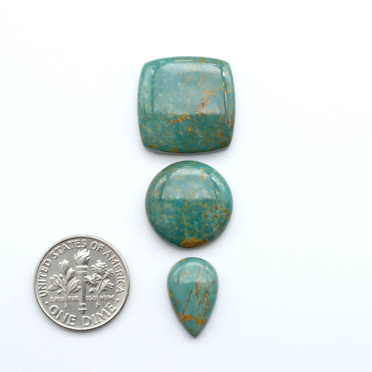 Experience the beauty of Turquoise Mountain Cabochons. With their distinctive blue and green color, these gemstones are perfect for any jewelry piece.