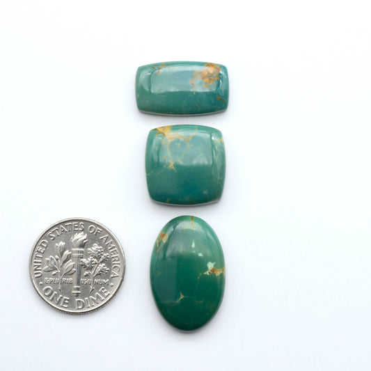 Experience the beauty of Turquoise Mountain Cabochons. With their distinctive blue and green color, these gemstones are perfect for any jewelry piece.
