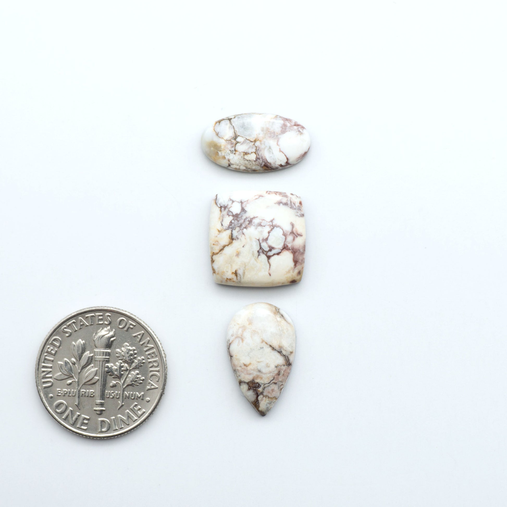 Wild Horse Cabochon are a magnificent addition to any collection. Natural magnesite stones feature a design that will add beauty to any jewelry design.