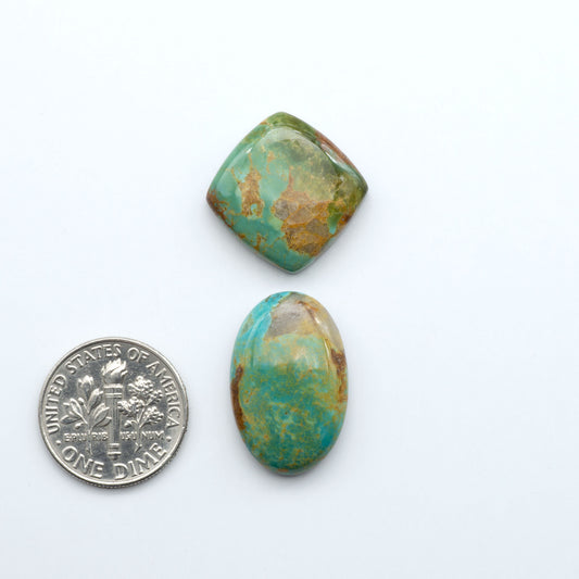 Experience the beauty of Turquoise Mountain Cabochons. With their distinctive blue and green color, these gemstones are perfect for any jewelry piece.