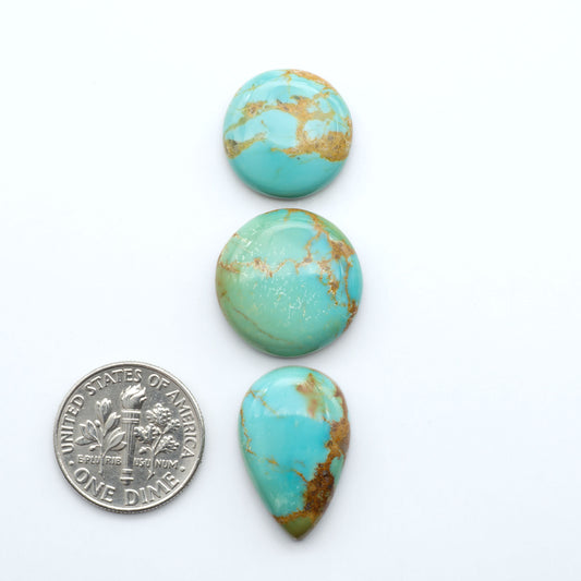 Experience the beauty of Turquoise Mountain Cabochons. With their distinctive blue and green color, these gemstones are perfect for any jewelry piece.