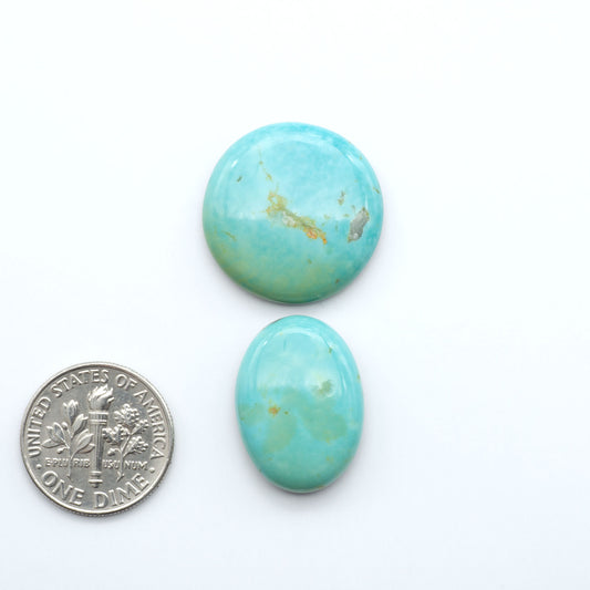 Experience the beauty of Turquoise Mountain Cabochons. With their distinctive blue and green color, these gemstones are perfect for any jewelry piece.