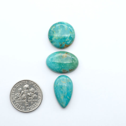 Experience the beauty of Turquoise Mountain Cabochons. With their distinctive blue and green color, these gemstones are perfect for any jewelry piece.