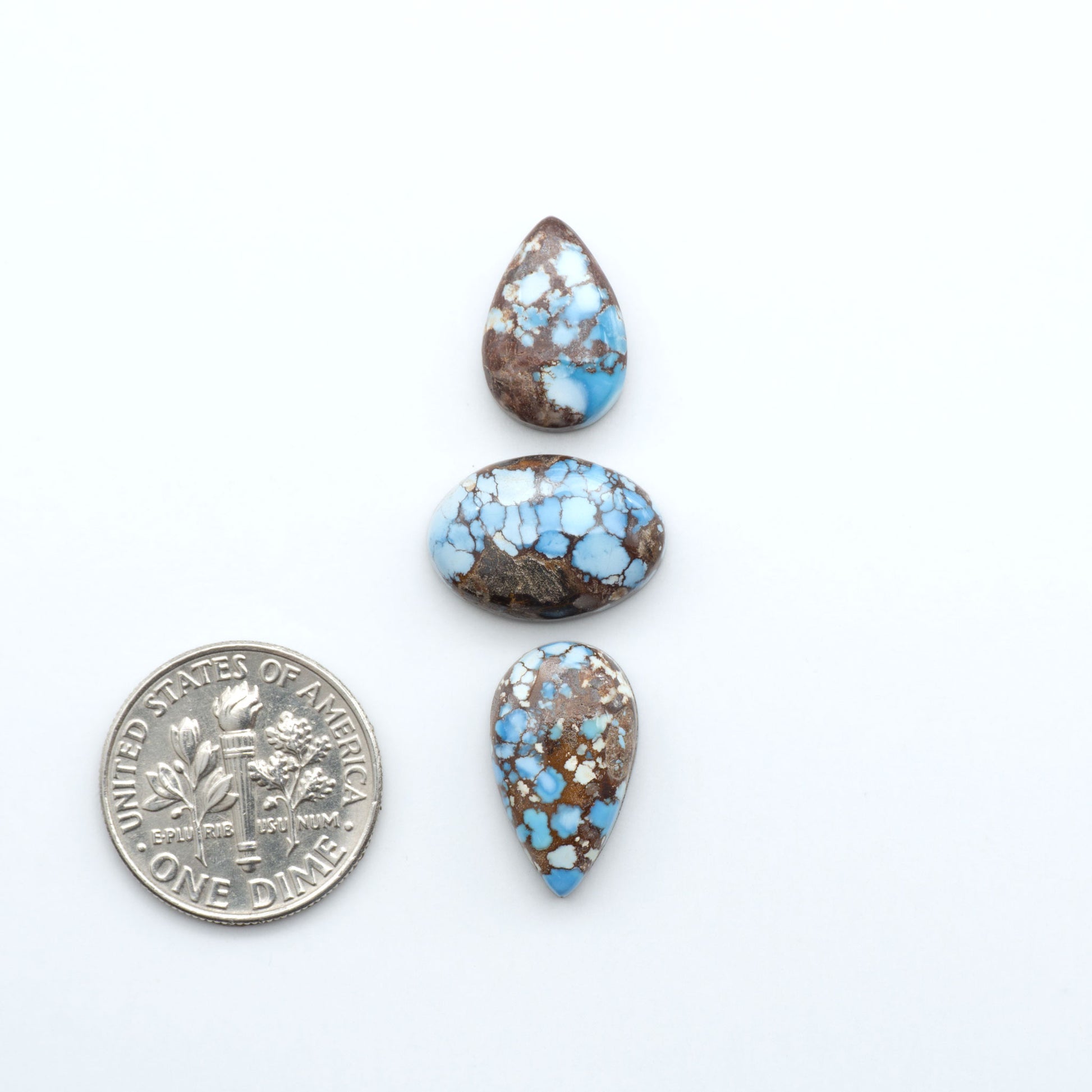 Discover the beauty of Natural Golden Hills Turquoise—prized for its icy blue tones, golden matrix, and exceptional quality. Ideal for artisan jewelry designs.
