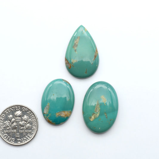 Experience the beauty of Turquoise Mountain Cabochons. With their distinctive blue and green color, these gemstones are perfect for any jewelry piece.