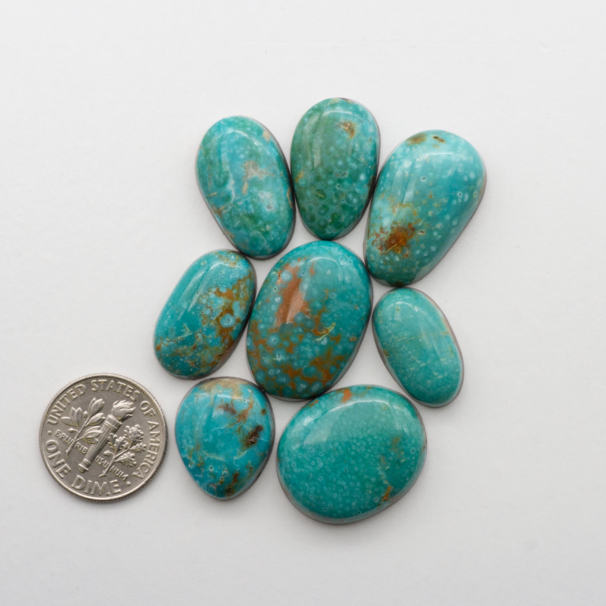 Cumpas Turquoise stone cabochons